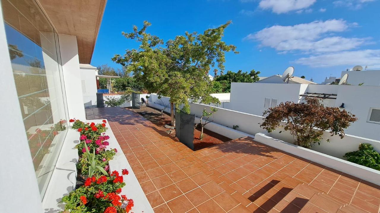 Casa Costa Volcan Teguise  Exteriör bild